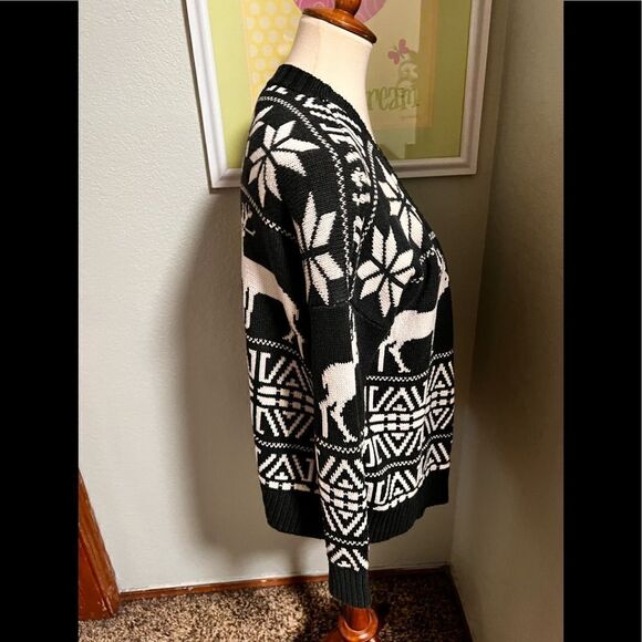 EUC Forever 21 Button Down Sweater Black & White Sweater Small C56 - Picture 3 of 5